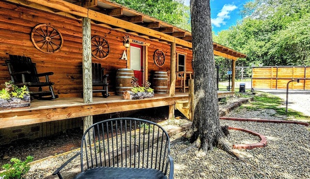 Music Mountain Retreat Cabin A