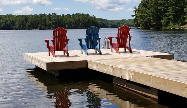 Muskoka Family Cottage On Crystal Clear High Lake