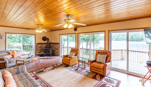 Muskoka Family Retreat on McKechnie Lake
