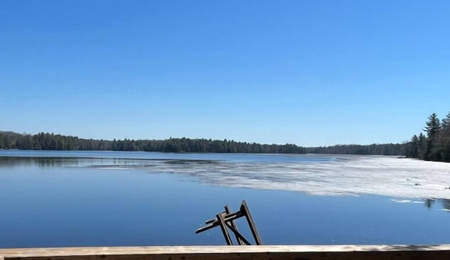 Muskoka Glamping Structure 3
