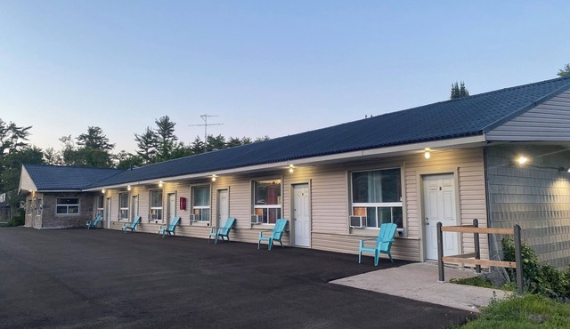 Muskoka Nights Motel - 5