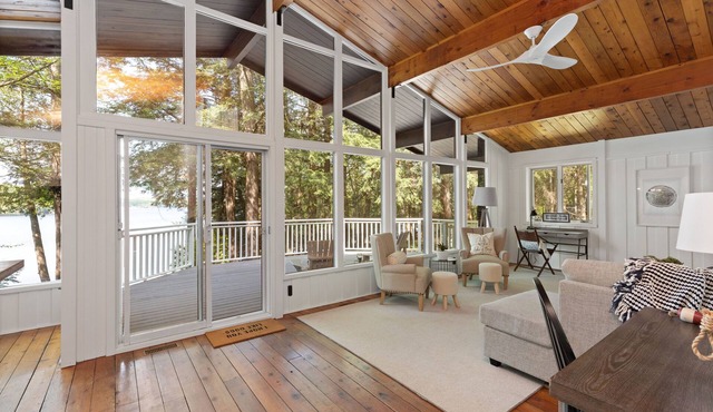 Muskoka Waterfront Cottage and Boathouse-Lake of Bays