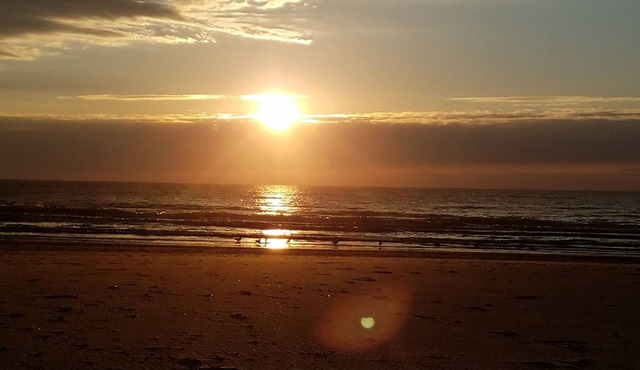 Must SEE Condo! 2 blocks from OCNJ Beach!Corner Property!