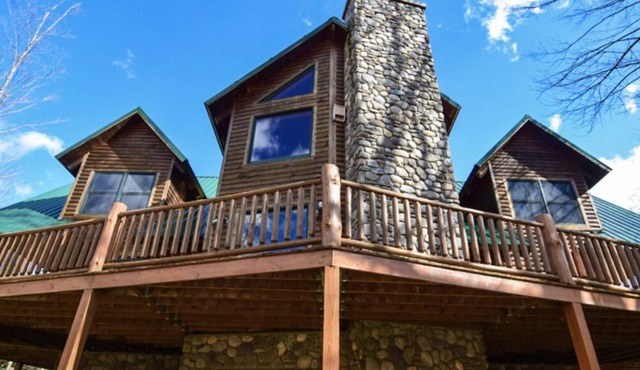 Must see Lodge & Nature Preserve!