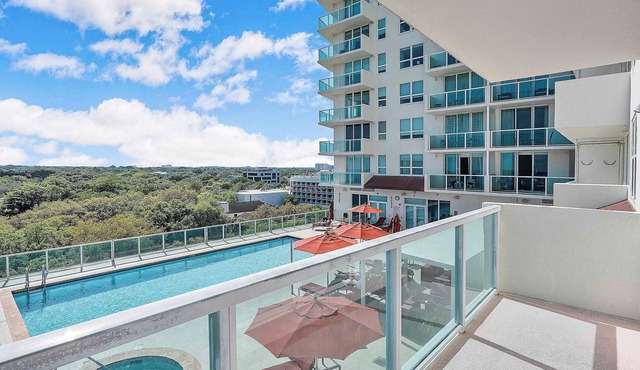 MVR-Bask in Luxury-Right in Coconut Grove