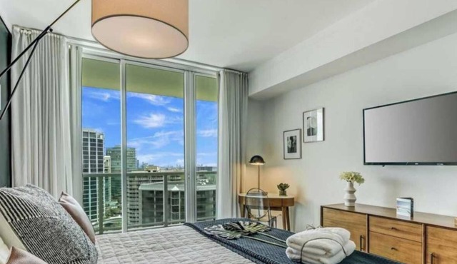 MVR - Limited Bay View Suites-Book Fast