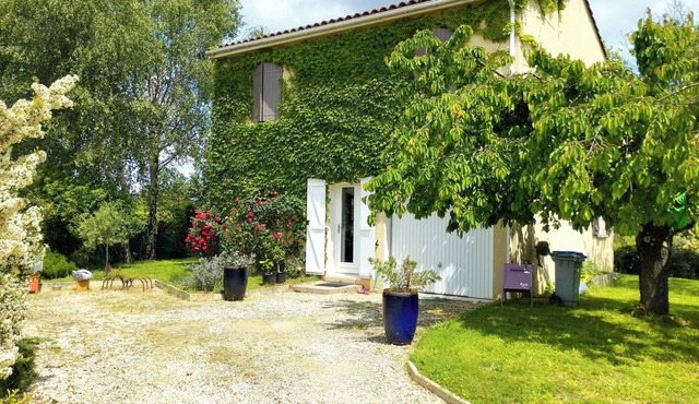 My cocoon between Toulouse-la mer and the Pyrenees