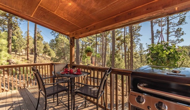 My Happy Place by Ruidoso Vacation Rentals
