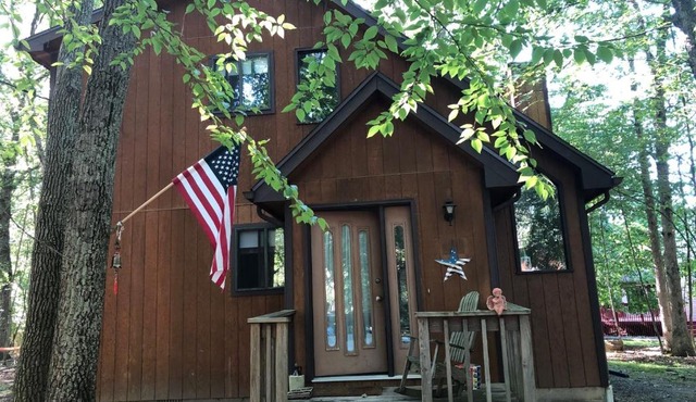 My Little Flagship Cabin