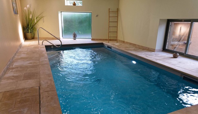 My little paradise/private indoor pool