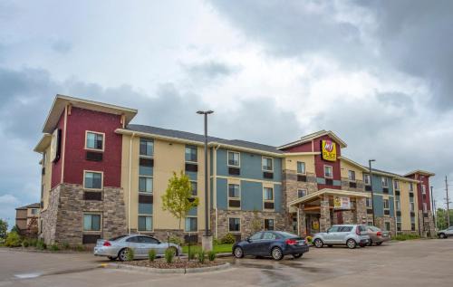 My Place Hotel-Davenport/Quad Cities, IA