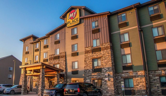 My Place Hotel - Watertown, SD
