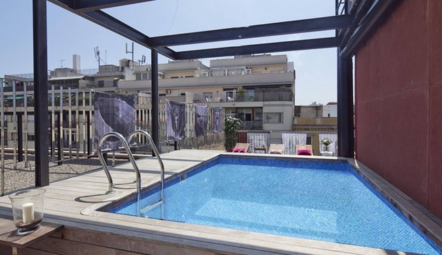 My Space Barcelona 6 apartments with terrace and pool for up to 48 people