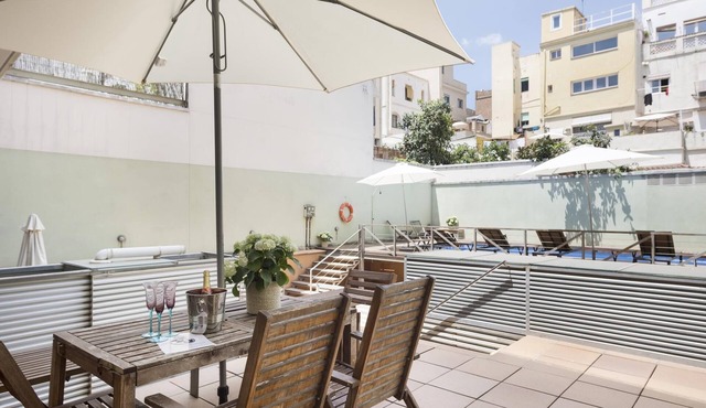 My Space Barcelona Loft for temporary rentals with terrace and swimming pool