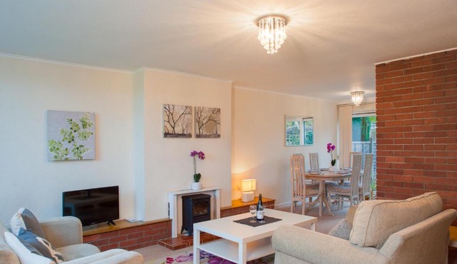 MyCityHaven - The Chippings - Village life in the city