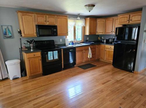 Myles Standish Forest Homestay Private Rooms Near Cape Cod