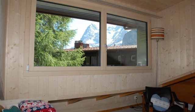 Myrrena 6-bed apartment