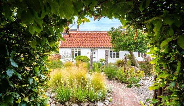 Myrtle Cottage, Friston