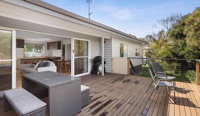 Myrtle Cottage - Pet Friendly & Centrally Located