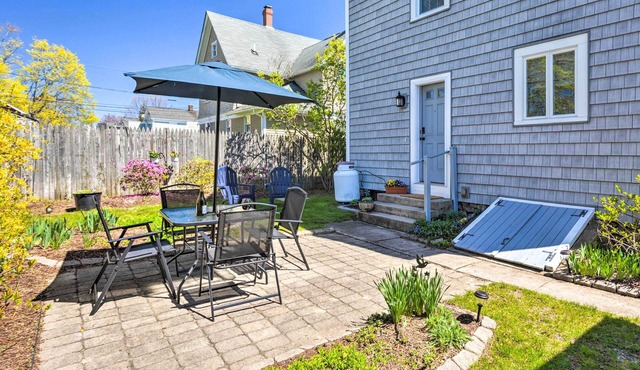 Mystic Refuge w/Patio < 1 Mi to Downtown!