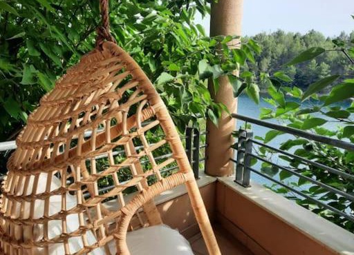 Mystica - charming studio apartment on the beach