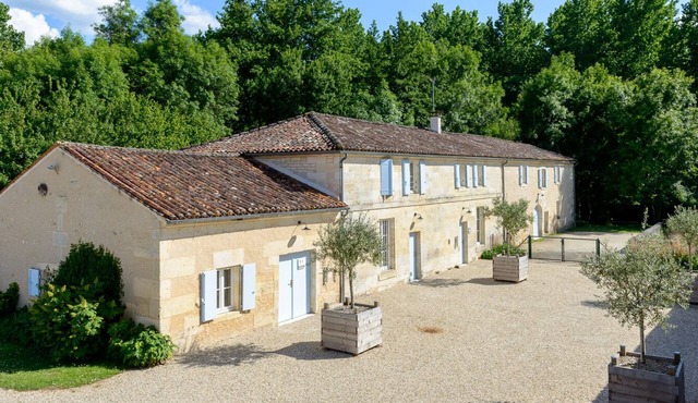 Nénuphar riverside gîte