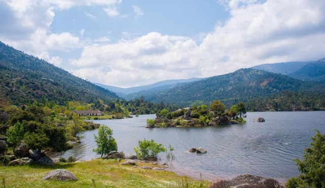 Núcleo de Turismo Rural Valle de Iruelas