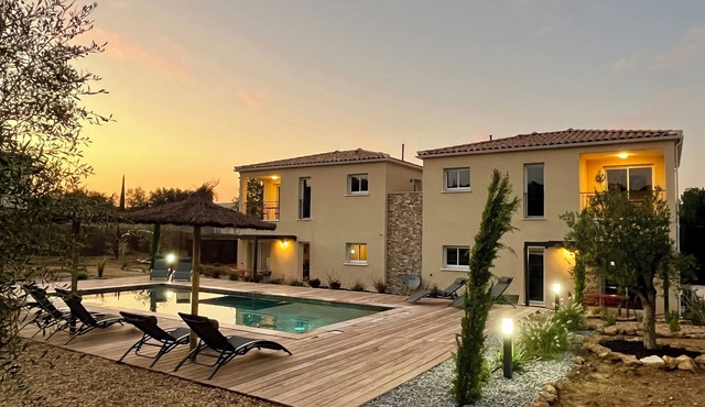 N°3 Le Clos de l'Oliveraie - Balcony - 1st floor - 1 bed, Le Clos de l'Oliveraie Appt 3