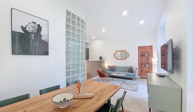 N&J - BEL AIR - Modern - City Center