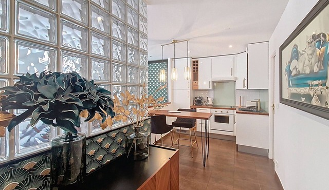 N&J - REFLET D'OR - Vieux Nice - Neau beach