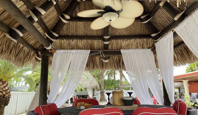 n🌴 Luxe 🌴Superhost🌴Solo & Couples Escape 🌴