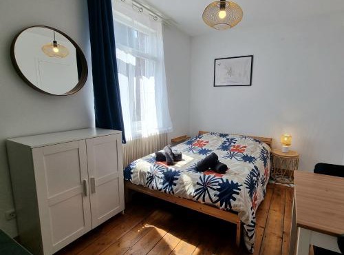 N3 - Charmant Studio Central