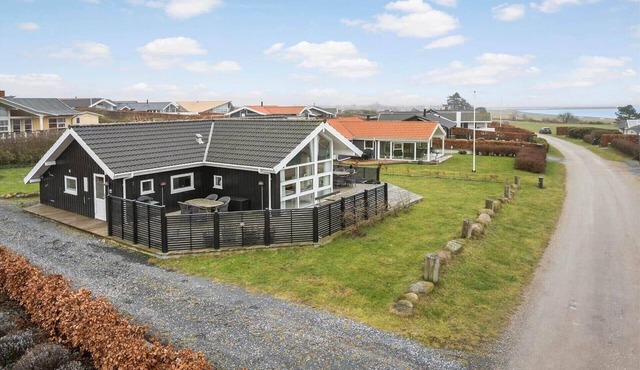 N303 Karrebæksminde - Sivsangervej 3