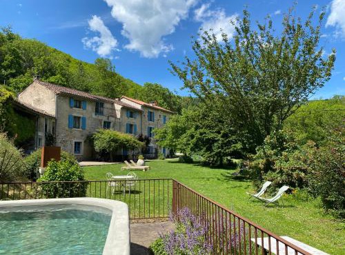 Nabat le Haut, chambre et table d'hotes