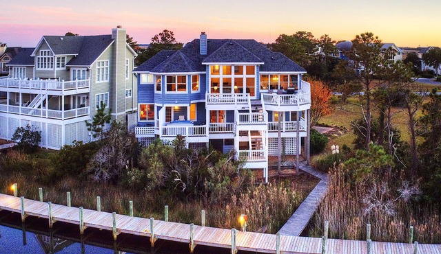 Nags Head/Hammock Village/Pirate's Cove Home