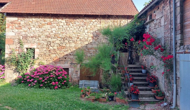 NAJAC GITE PLAINE CAMP CALM PANORAMIC VIEW REG TOURISTIQ 4 PER RANDO