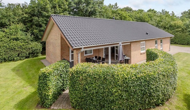 "Najdenka" - 25km from the sea by Interhome