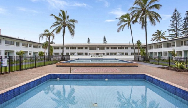 Nalu - Hosted by Burleigh Letting