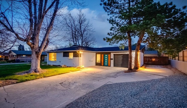 Namastay Family Haven – 3BR with Yard & Firepit by Clear Creek