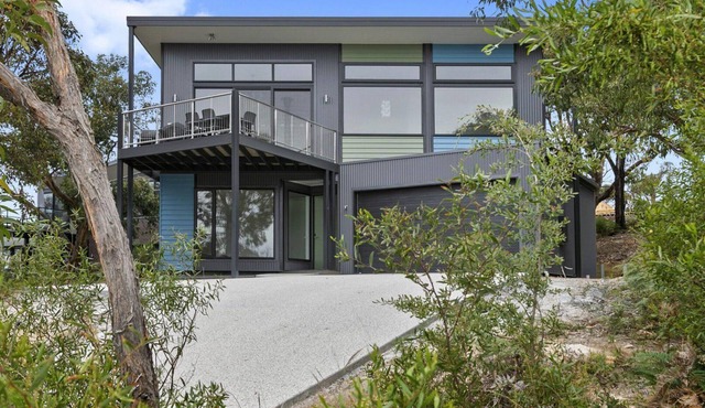 Namaste - Views, Great Location, Free WiFi