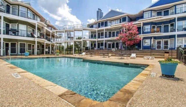Nana's Condo on Lake Texoma in Pottsboro, Texas