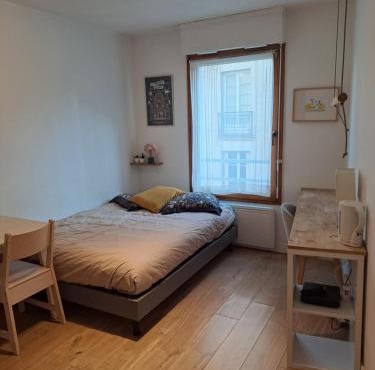 Nantes gare , Studio proche Cathédrale/IUT