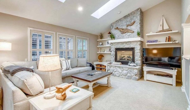 Nantucket West - Hot Tub!