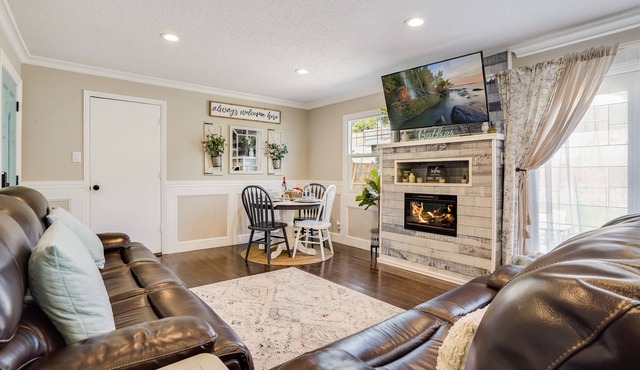 Napa Valley Gem💎🍇40 min to SF🐶 KING BED & big yard!