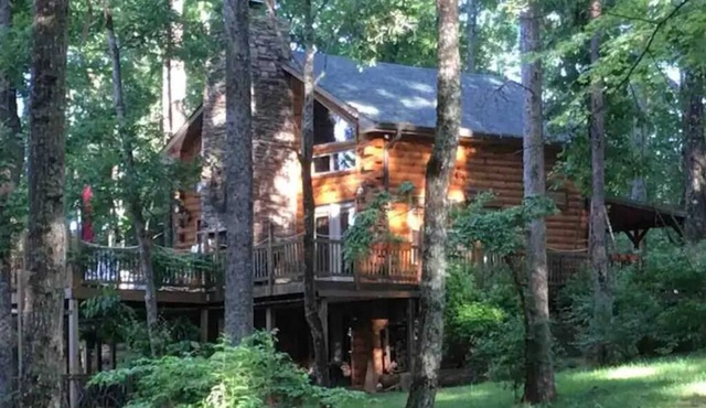 Napaw Mountain Log Cabin ~ A Magical MountainTop Experience