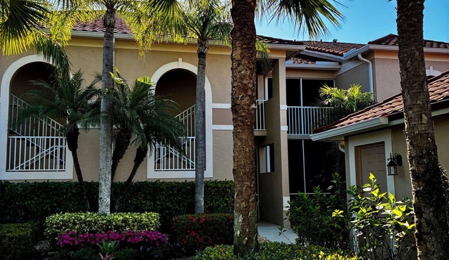 Naples Beach , Golf and Country Club Naples Florida