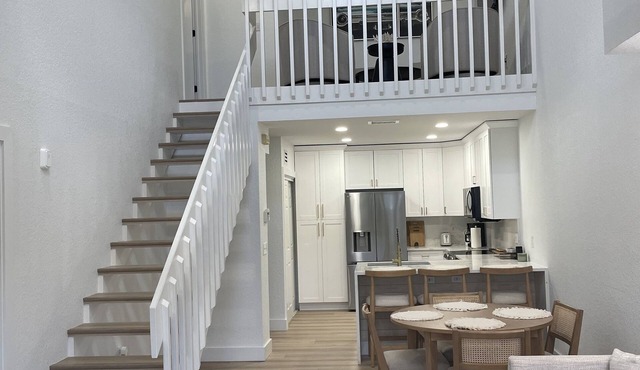 Naples Exclusive Luxury Townhouse