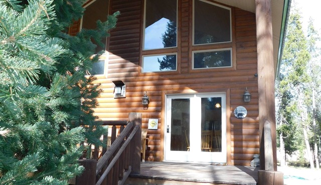 NAPP - Secluded in the Pines - This is a family Reunion Paradise!