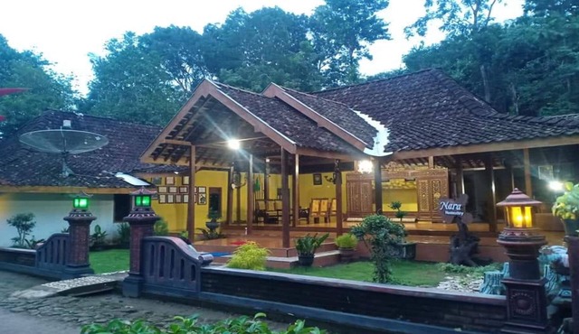 NARA HOMESTAY SYARIAH