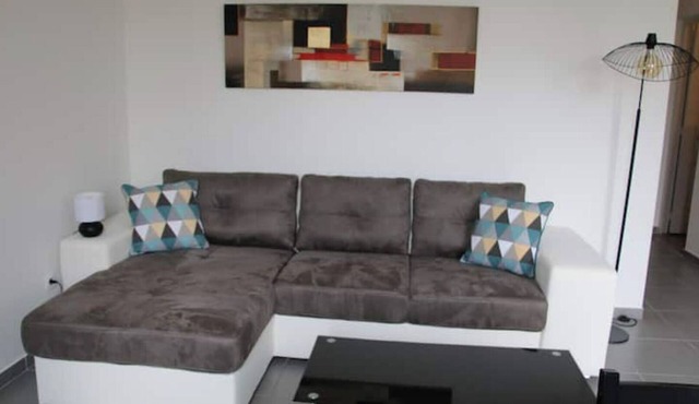 NARBONNE: GREAT QUALITY APARTMENT